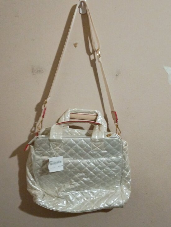 Lemonbella Handbags - Lemonbella Jennifer Quilted Pickleball Tote Handbag Diamond Pearl New with Tags